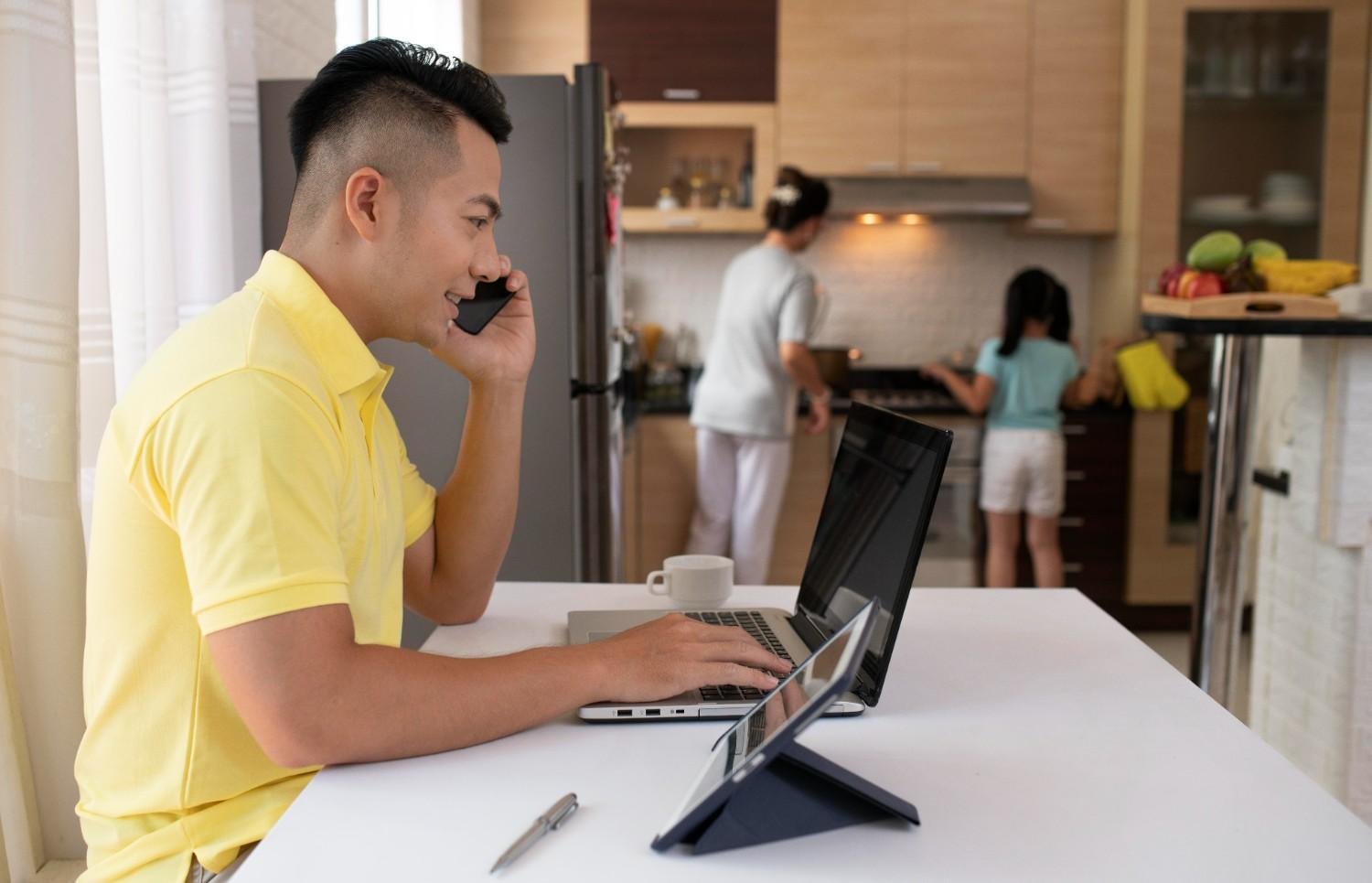 Try a 30-Minute Tech Timeout
