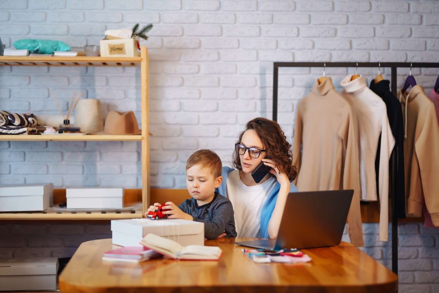 Should Small Business Owners Schedule Family Time